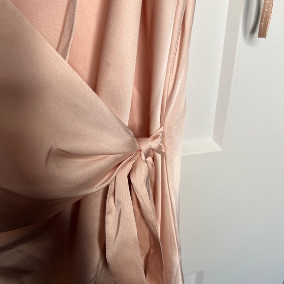 WAYF The Bea Faux Wrap V Neck Satin Maxi Formal Gown Women's Size Medium - Picture 6 of 8